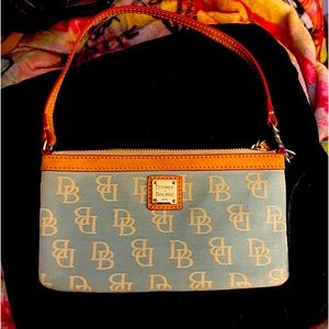 Dooney Burke Wristlet in Powder Blue